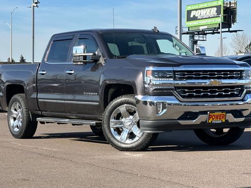 Used 2016 Chevrolet Silverado 1500 LTZ image 2