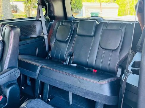 Used 2019 Dodge Grand Caravan GT FWD image 24