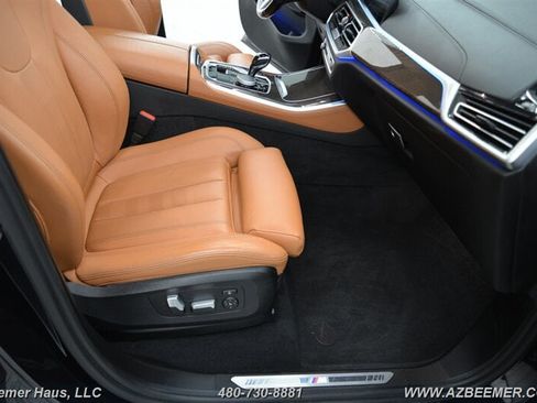Used 2022 BMW X5 xDrive40i w/ M Sport Package AWD/4WD image 23