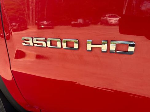 Used 2018 GMC Sierra 3500 4x4 Crew Cab image 9