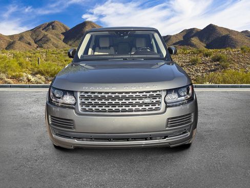 Used 2017 Land Rover Range Rover HSE AWD/4WD image 4