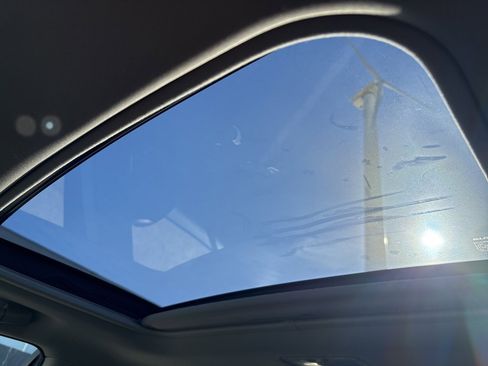 Used 2013 Lexus CT 200h image 23