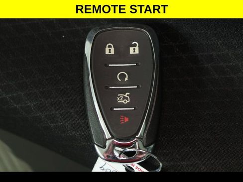 Used 2024 Chevrolet Malibu LT FWD image 9
