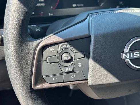 New 2027 Nissan Sentra SV w/ Floor Mat Package FWD image 24