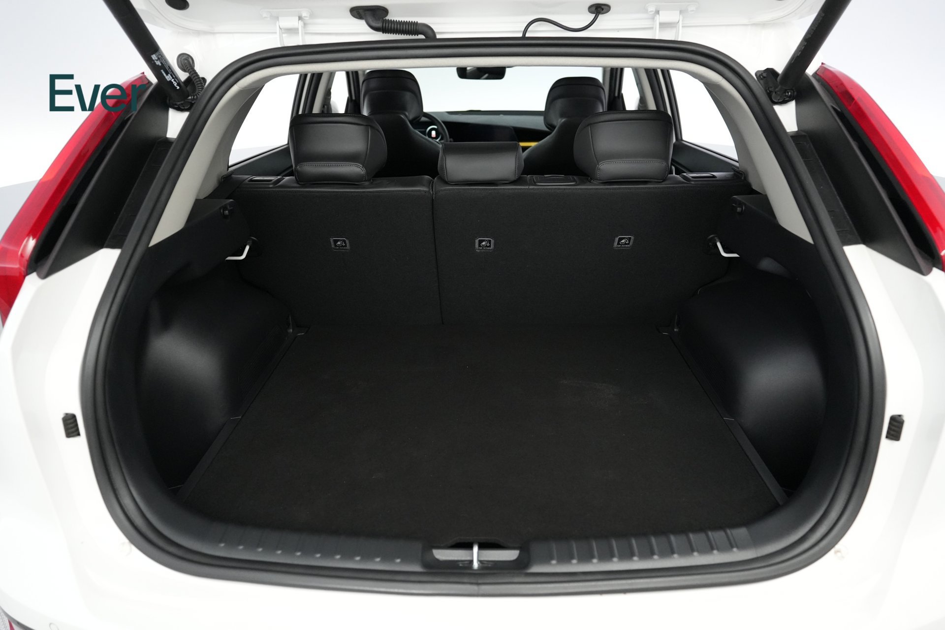 Used 2024 Kia Niro Wave FWD image 8
