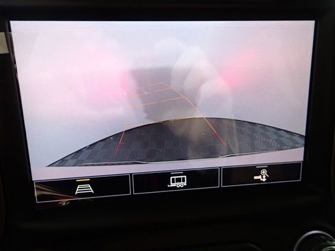 Used 2022 Chevrolet Silverado 1500 High Country w/ LPO, Dark Essentials Package image 5