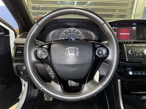 Used 2017 Honda Accord Sport Special Edition image 34