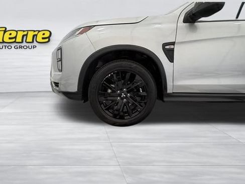 Used 2025 Mitsubishi Outlander Sport ES AWD/4WD image 9