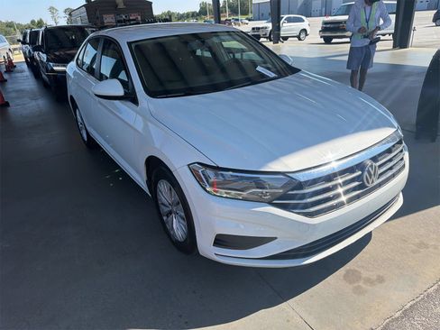 Used 2019 Volkswagen Jetta S w/ Driver Assistance Package FWD image 7