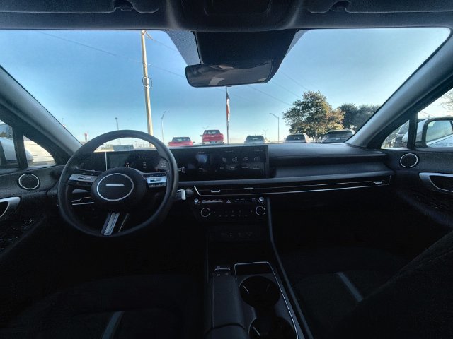 Used 2025 Hyundai Sonata SEL FWD image 19