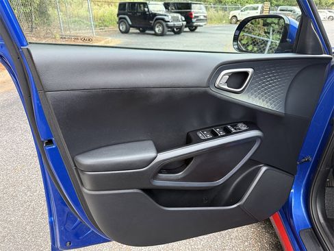 Used 2022 Kia Soul GT-Line image 10