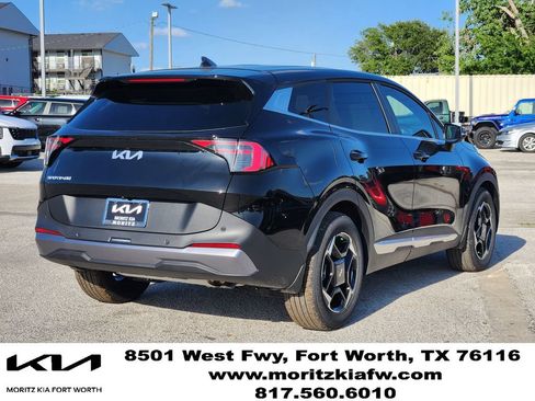 New 2026 Kia Sportage EX FWD image 3