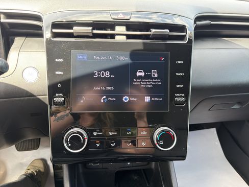 Certified 2022 Hyundai Santa Cruz SEL w/ Activity Package AWD/4WD image 17