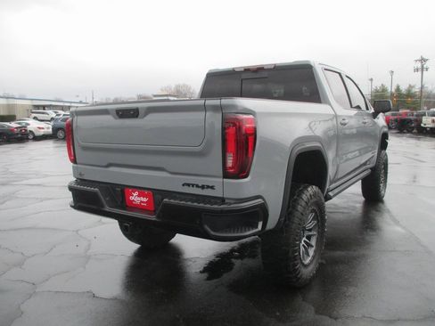 Certified 2024 GMC Sierra 1500 AT4X image 5