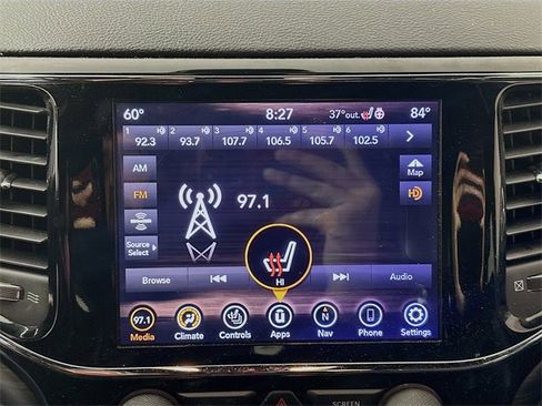 Used 2020 Jeep Grand Cherokee Altitude image 15