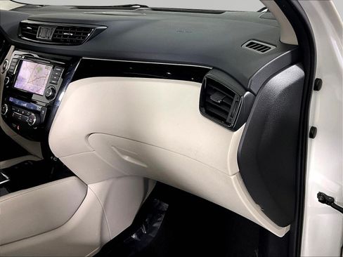Used 2019 Nissan Rogue Sport SL w/ Premium Package AWD/4WD image 26