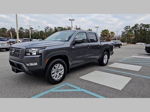 Used 2024 Nissan Frontier SV w/ SV Convenience Package image 22