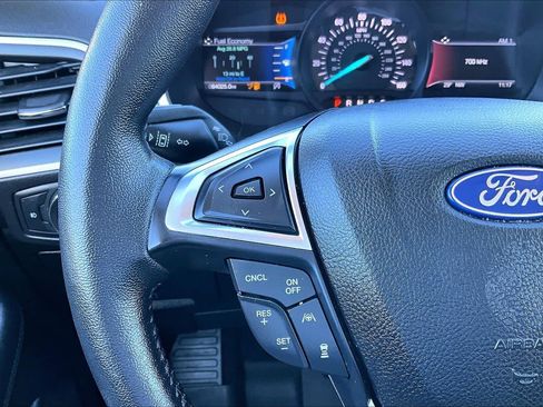 Used 2020 Ford Edge SEL w/ Convenience Package image 24