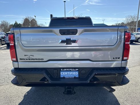 Certified 2025 Chevrolet Silverado 2500 LTZ w/ LTZ Plus Package image 7