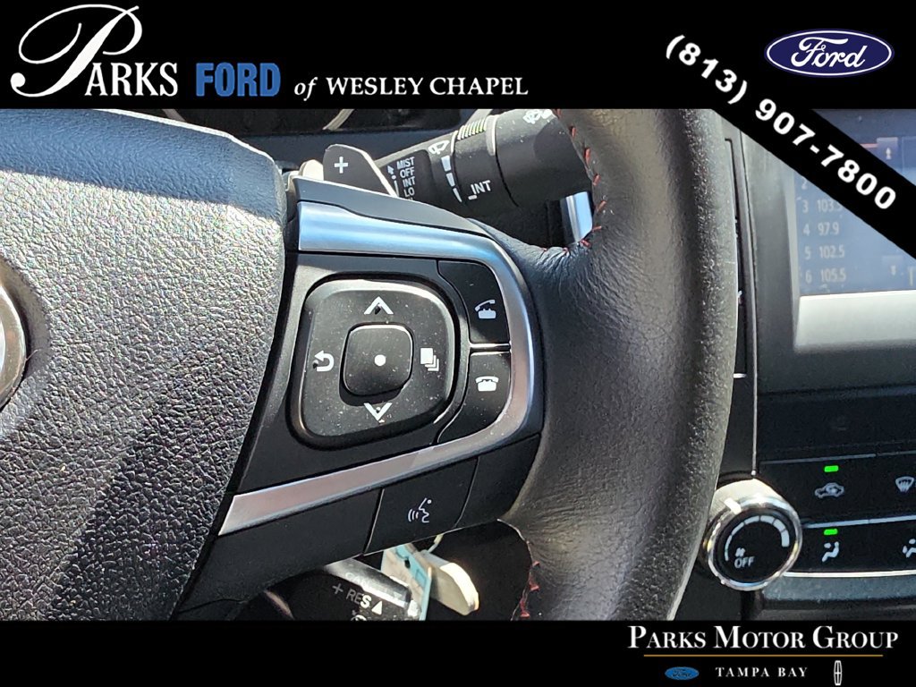Used 2015 Toyota Camry SE FWD image 28