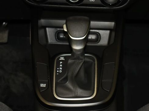 Used 2023 Kia Soul LX FWD image 25