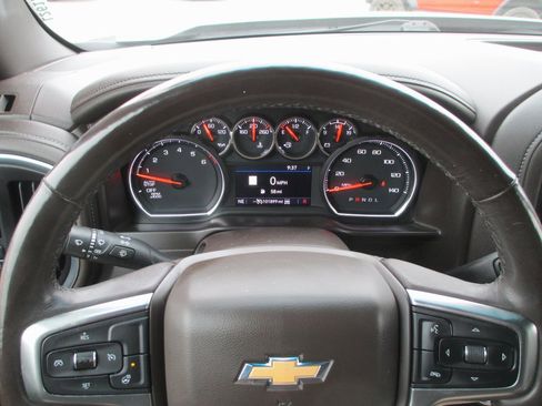 Used 2020 Chevrolet Silverado 1500 LTZ w/ LTZ Plus Package image 31