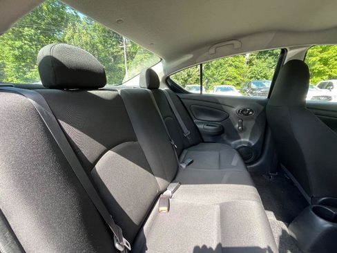 Used 2017 Nissan Versa S FWD image 28