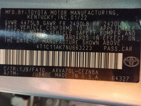 Used 2022 Toyota Camry LE image 33