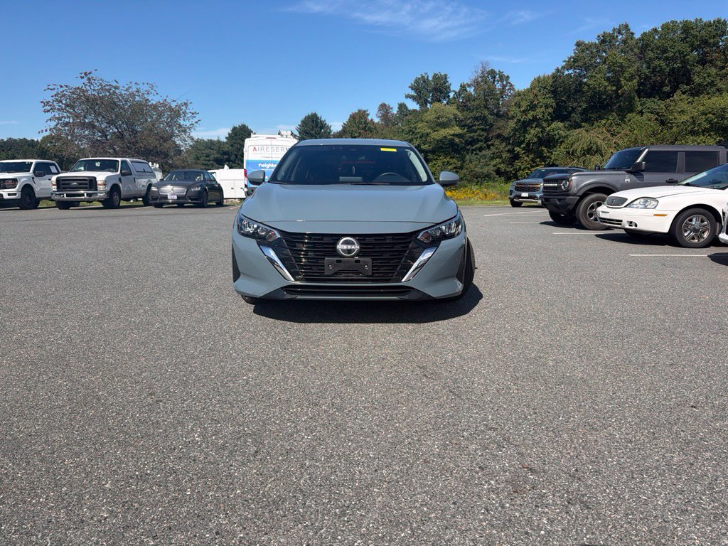 Used 2025 Nissan Sentra SV w/ All-Weather Package FWD image 2