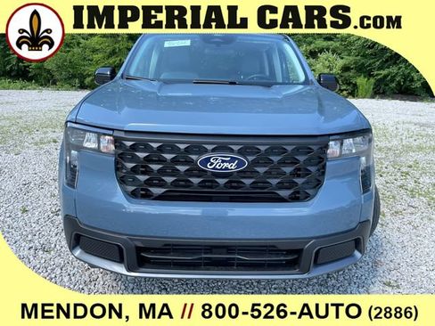 New 2026 Ford Maverick XLT w/ XLT Luxury Package AWD/4WD image 4