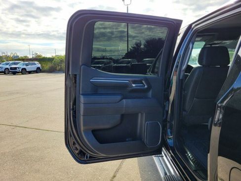 Used 2023 GMC Sierra 1500 SLT w/ SLT Premium Package image 28