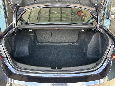 Used 2023 Chevrolet Malibu LT image 52