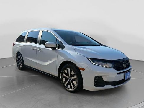 Used 2025 Honda Odyssey EX-L image 9
