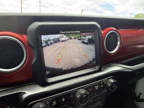 Used 2018 Jeep Wrangler Unlimited Rubicon AWD/4WD image 22
