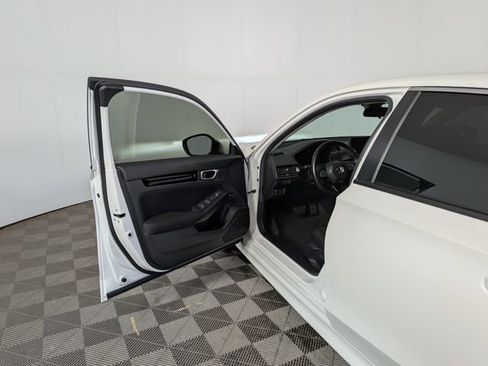 Certified 2024 Honda Civic EX image 14