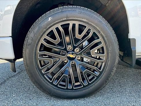 New 2026 Chevrolet Silverado 1500 RST w/ Safety Package AWD/4WD image 7