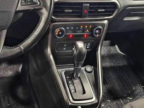 Used 2019 Ford EcoSport SE w/ SE Convenience Package image 10