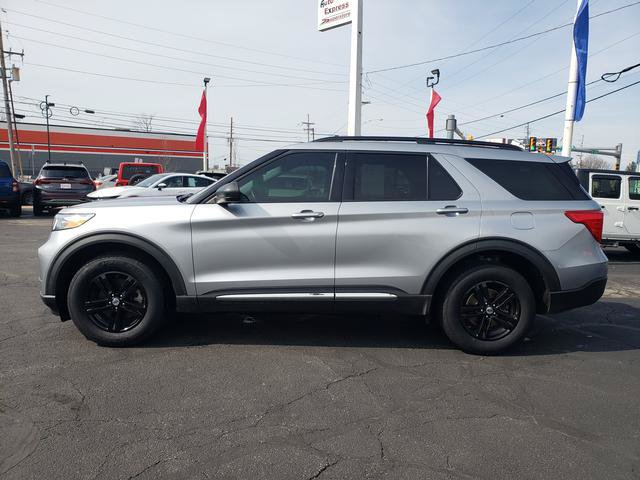 Used 2021 Ford Explorer XLT AWD/4WD image 7