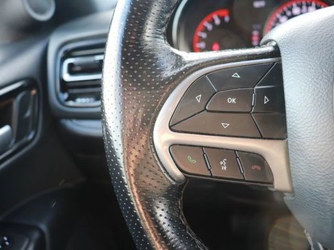 Used 2023 Dodge Durango SXT image 19