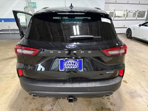 New 2026 Ford Escape ST-Line Select w/ Tech Pack #2 AWD/4WD image 23