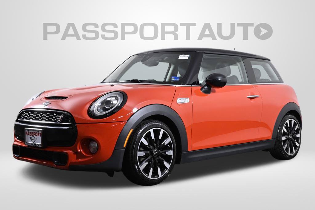 Used 2019 MINI Cooper S w/ Premium Package FWD image 1