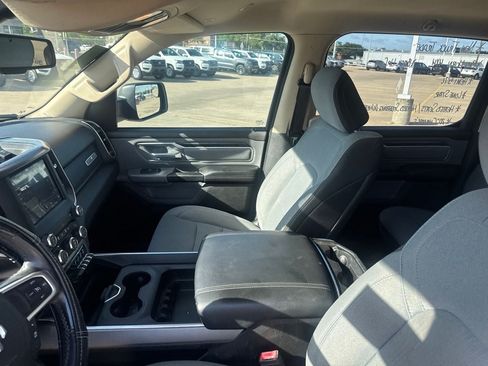 Used 2019 RAM 1500 Big Horn AWD/4WD image 38