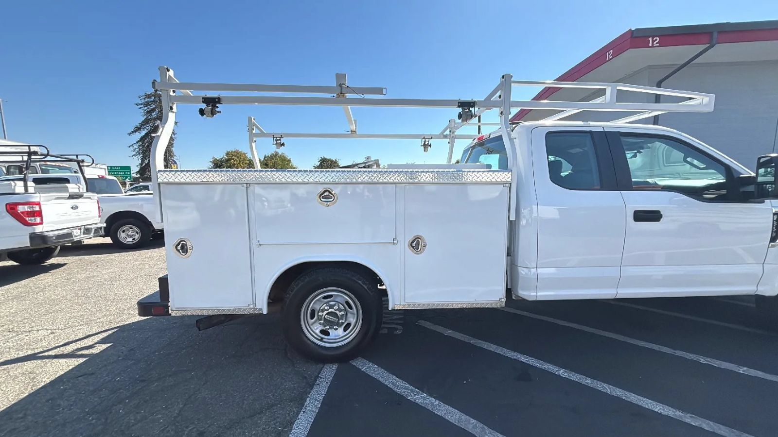Used 2020 Ford F350 XL w/ Power Equipment Group RWD image 9