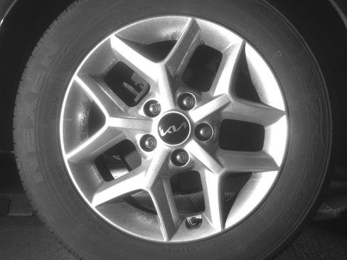 Used 2025 Kia Soul LX w/ LX Technology Package image 15