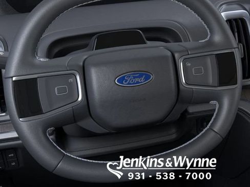 New 2026 Ford Expedition Platinum image 12