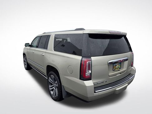 Used 2017 GMC Yukon XL Denali w/ Open Road Package AWD/4WD image 7