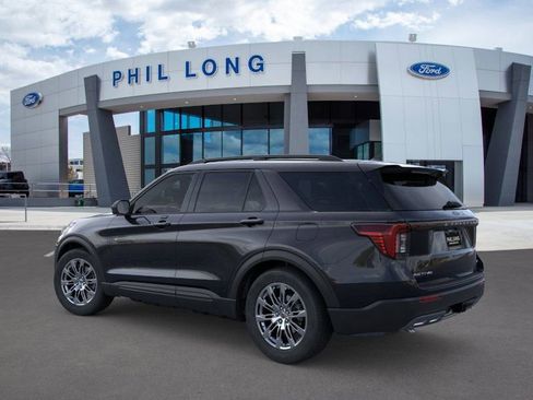 New 2026 Ford Explorer Active w/ Active Comfort Package image 4