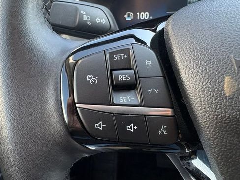 Used 2024 Ford Escape Platinum AWD/4WD image 23