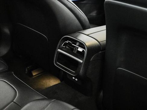 New 2026 Mercedes-Benz E 350 4MATIC Sedan image 19