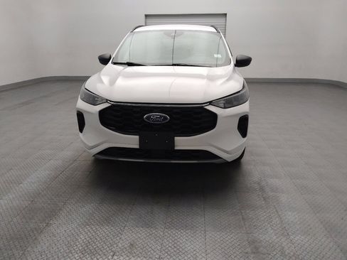 Used 2023 Ford Escape ST-Line AWD/4WD image 15